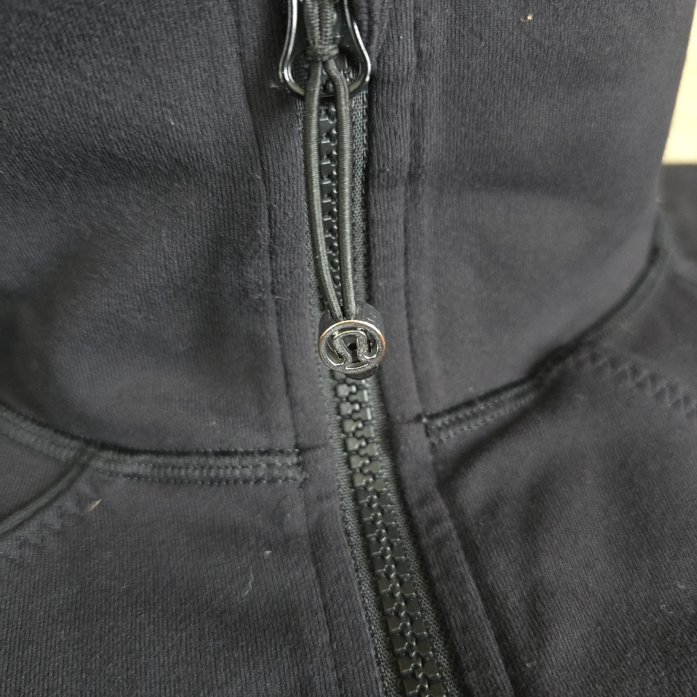 Lululemon Define Jacket - Picture 2 of 5